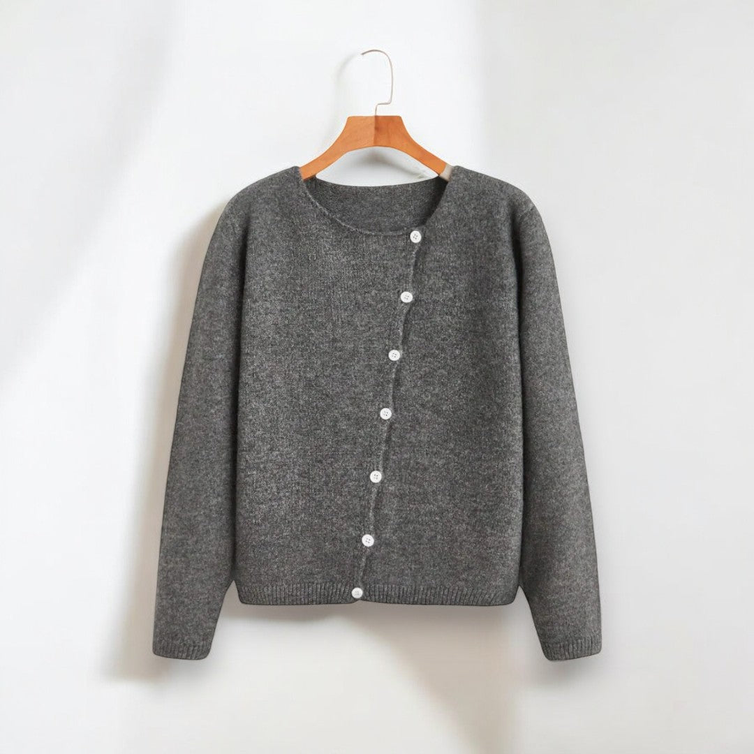 Lova – Button-Up Sweater