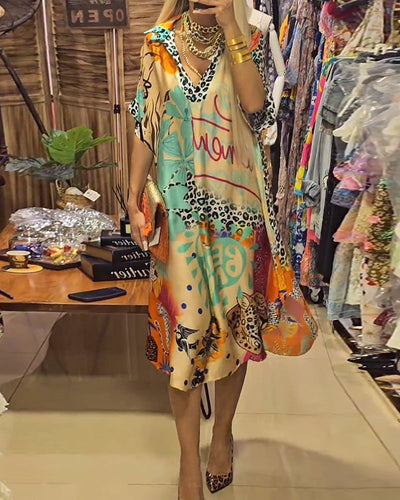 Deep V-neck dress with Colorful leopard print