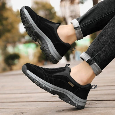 Benjamin – Orthopedic Hiking Shoes