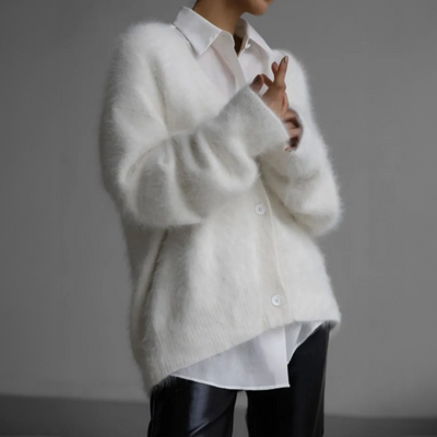Serena – Stylish Cardigan