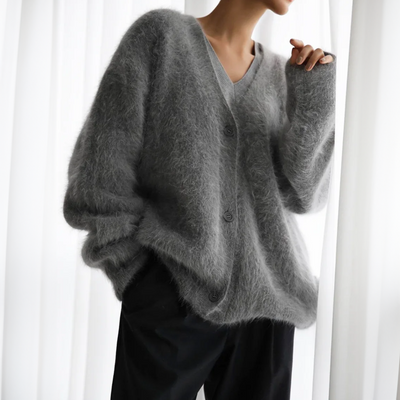 Serena – Stylish Cardigan