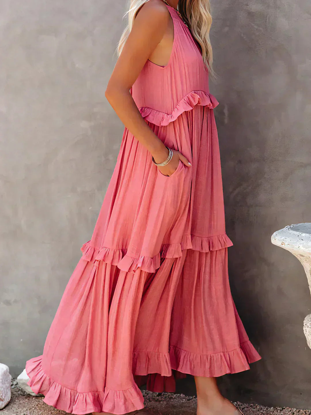 Genevieve – Halter Ruffle Maxi Dress with Flowing Elegance