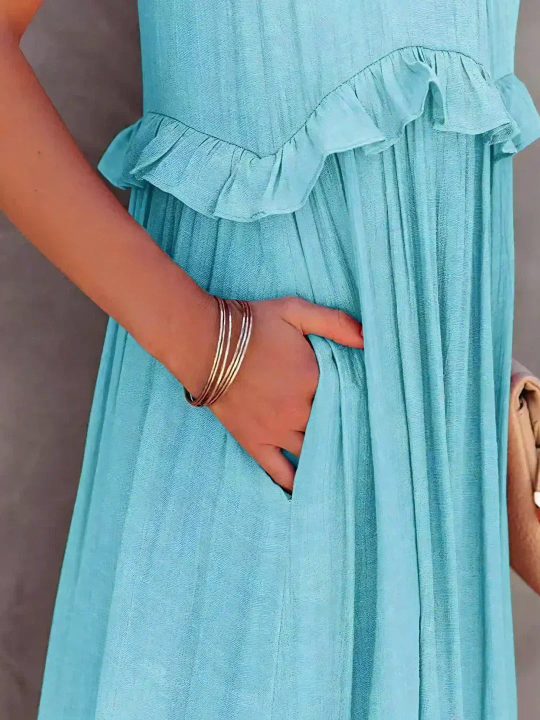 Genevieve – Halter Ruffle Maxi Dress with Flowing Elegance