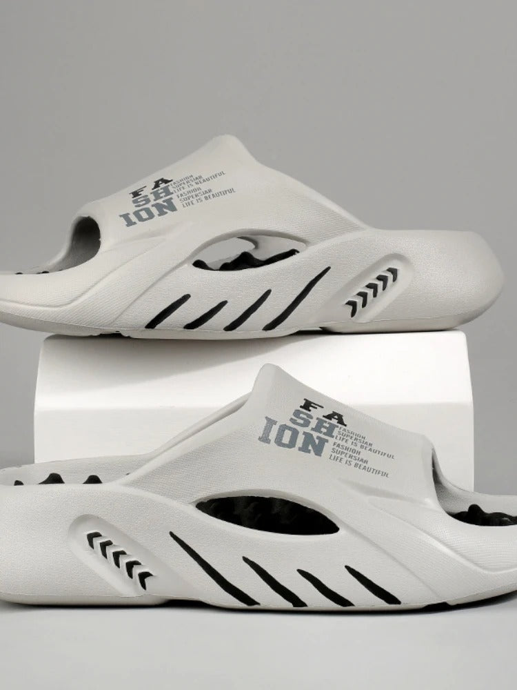 Axel – Ultra-Soft Cushioned Recovery Slides